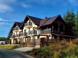 Willa "KomaNcza" Szczawnica E-Apartamenty, hotel en Szczawnica