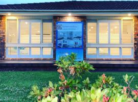 Surfside Holiday Home 100m Beach, self catering accommodation in Batemans Bay