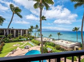 Hale Ono Loa 403- Top floor, Ocean view, & complete modern remodel: Kahana şehrinde bir otel