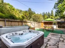 The Shack Hot Tub Outdoor BBQ Russian River