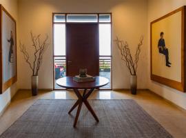 Villa 16, hotel in Kasauli