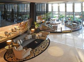 Hilton Amman, hotel com piscina em Am&atilde;