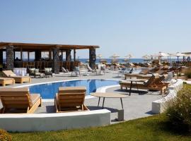 Sea Breeze Santorini Beach Resort, Curio By Hilton, hotel en Playa de Perivolos