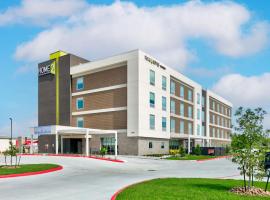 Home2 Suites By Hilton El Campo, hotel di El Campo