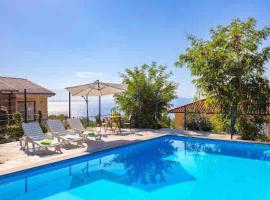 Ferienwohnung ,, Bella “in Poljane mit Pool, hotel en Veprinac
