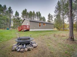 Pet-Friendly Cascade Vacation Rental with Fire Pit!, Villa in Cascade