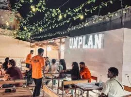 Unplan Hostel