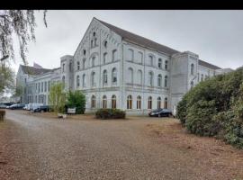 B&B 't Kloaster, hotel u gradu 'Hulsberg'