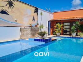 Qavi - Casa Tropical #ParaísoDoBrasil, villa in Touros