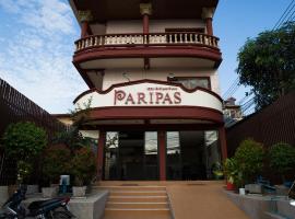 Paripas Express Patong, hotell i Patong Beach