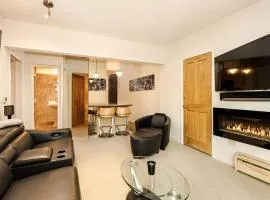Durant Unit C12, Condo with 2 Fireplaces, Access to Pool & Hot Tub
