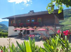 Martscholer Weinhof, hotel v destinaci Chiusa
