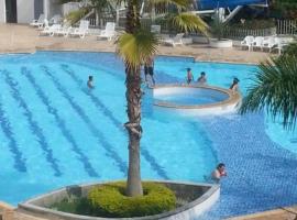 Apartasol Ciudadela Santafe, hotel amb piscina a Santa Fe de Antioquia