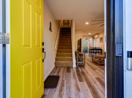 Retreat near UO, Autzen Stadium, Amazon Park (# 1), apartment in Eugene
