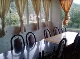 LA CABAÑA DE MIGUEL ANGEL