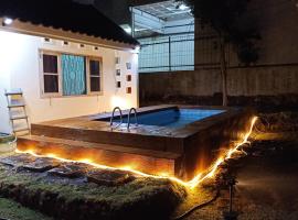 Villa Ohana Batu, hotel in Batu