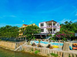 Funny Monkeys Homestay