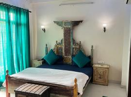 Little Ganesha Inn, hotell sihtkohas Jaipur huviväärsuse Jalmahal lähedal