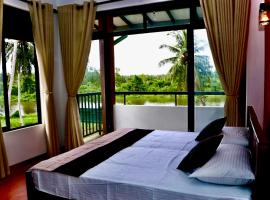 Beautiful Lake View Bungalow，位于Kolimaduwa的酒店
