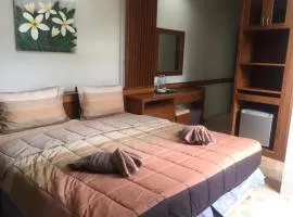 Praew Guesthouse