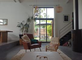 Maison cosy au calme Bordeaux, nhà nghỉ dưỡng ở Mérignac