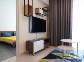 Deluxe apartment with balcony, pool, fitness and yoga, alojamento para férias em Cidade de Ho Chi Minh