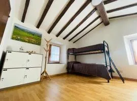 Casa del Viandante Borgo dei Sassi di Roccamalatina