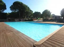 Studio grande piscine dans résidence hôtelière, proche plage