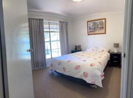 Somerville apartment, hotel in Kalgoorlie