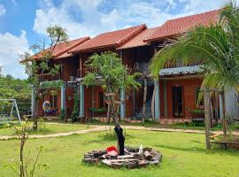 Sunny Eco Lodge, hotel en Cát Tiên
