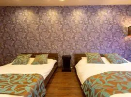 Kanmuritei Guest House UP to 7 pax, 冠邸l和モダン最大7名まで宿泊可能