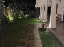 Dhyana Villa, hotel a Ambalangoda