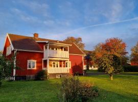 Lantligt hus på Knohult, vila di Aneby