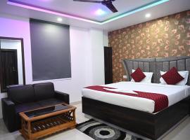 HOTEL DIAMANT INN, отель рядом с аэропортом Международный аэропорт имени Джей Пракаш Нараян - PAT в городе Патна