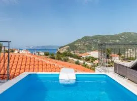 Aloupi Pool Apartment
