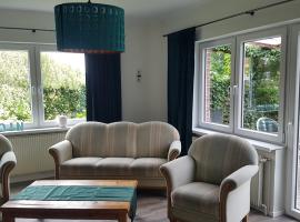 Haus an der Fehnroute in Ostfriesland, cheap hotel in Großefehn 