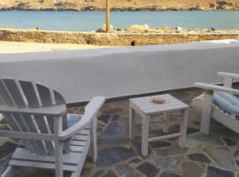 Beach House Paraporti, cottage in Andros Chora