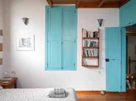 Lindas Convent Garden Home 4