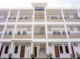 OYO Life 2354 Rose House