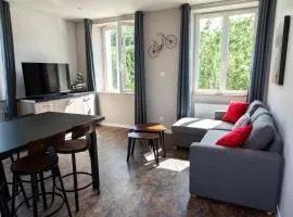 LA BATISSE l'arbre beige
