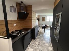 Appartement neuf tout confort 55 m2 - 2 chambres pour 4/6 personnes, ξενοδοχείο σε Le Chambon
