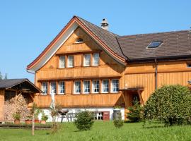 Ferienhaus Rütiweid, mökki kohteessa Appenzell