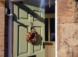 Woolly Hill House - In the Heart of Wooler, hotel in Wooler