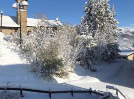 Studio Duplex Pra Loup 1500, hotel in Uvernet-Fours