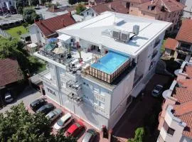 Smeštaj TEA sa dva bazena i besplatan parking