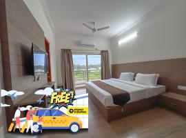 Hotel Elite By Agira Hotels-Free Airport Pickup or Drop, ξενοδοχείο σε Yelahanka