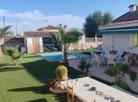 Villa Noah, hotel i Moralet