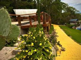 Carroça Arizona, Vila Mágica, hotel v destinaci Bueno Brandão