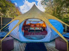 Te Tiro Accommodation, luxury tent in Waitomo Caves