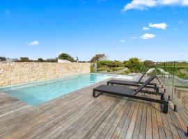 W on the Tree by the Ocean, hotel in Blairgowrie